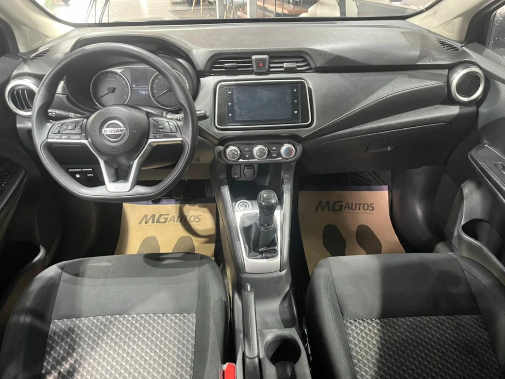 imagen 0 de vehiculo con id 2169